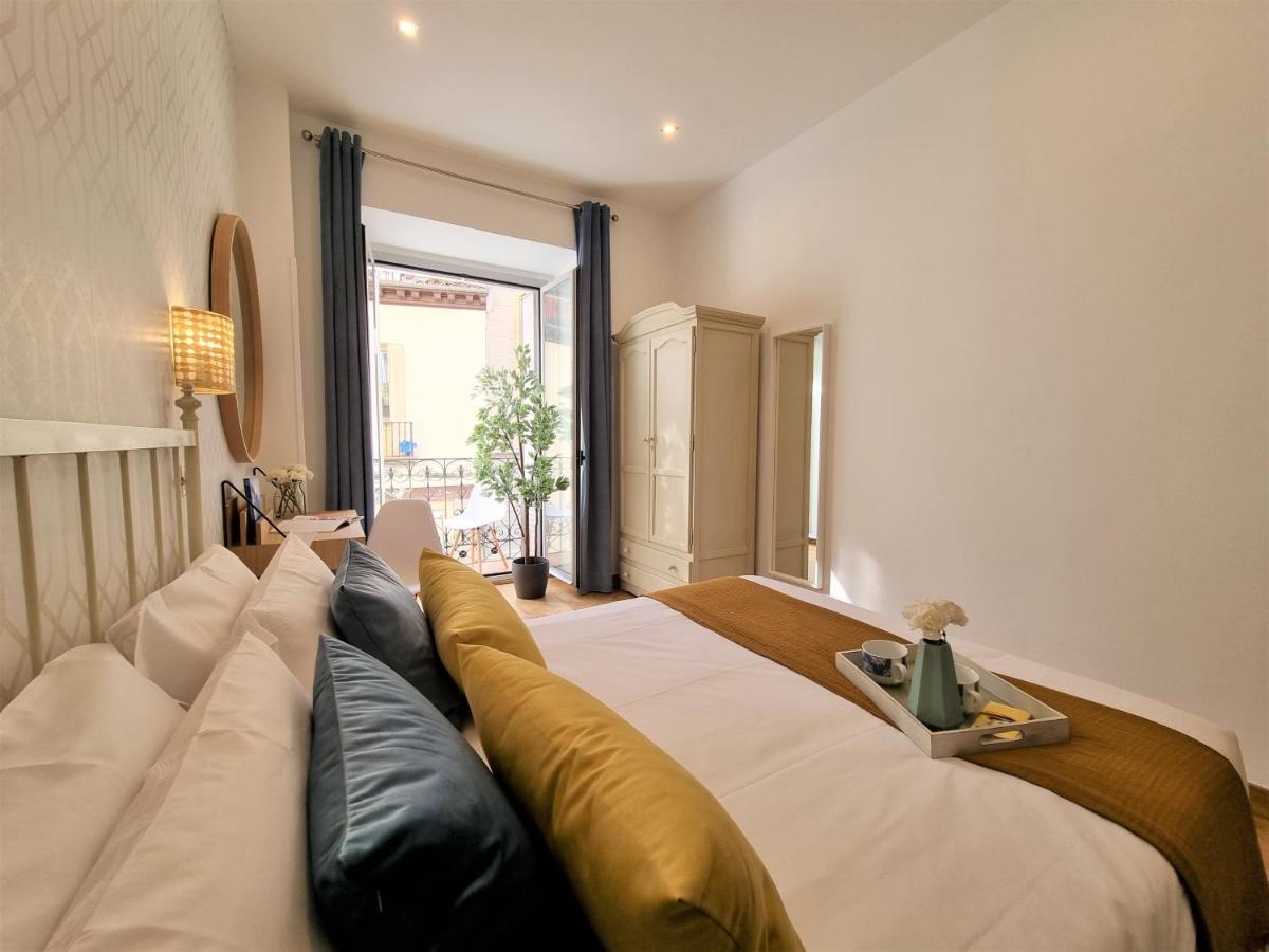 Apartamentos San Andres Madrid Exteriér fotografie